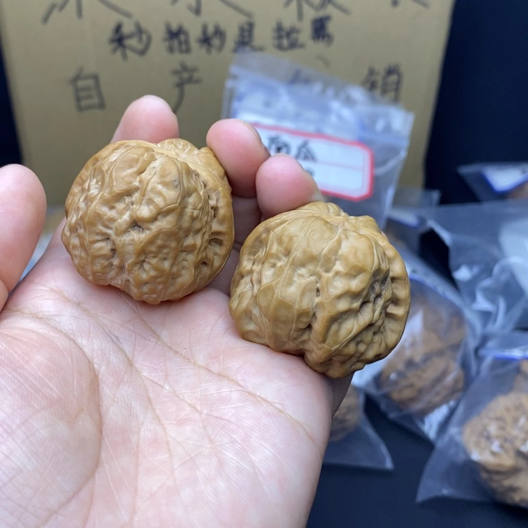 文玩核桃吊坠蛤蟆