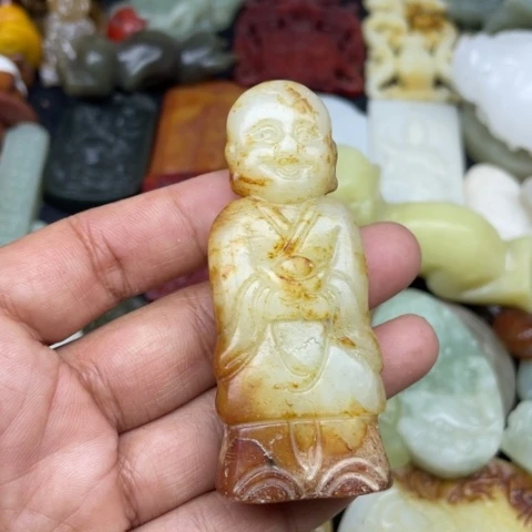 蛇纹石玉颈饰未镶嵌91