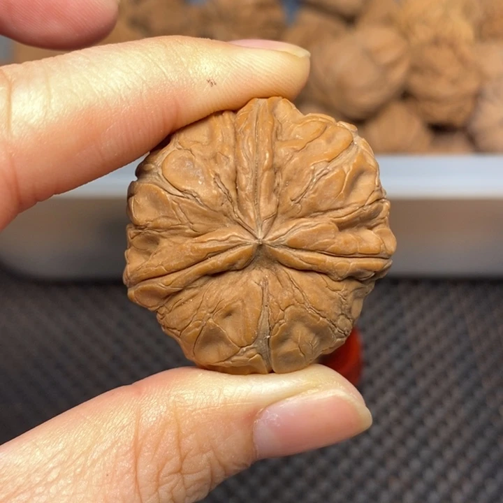 挪***林吊坠文玩核桃文玩核桃异形单只