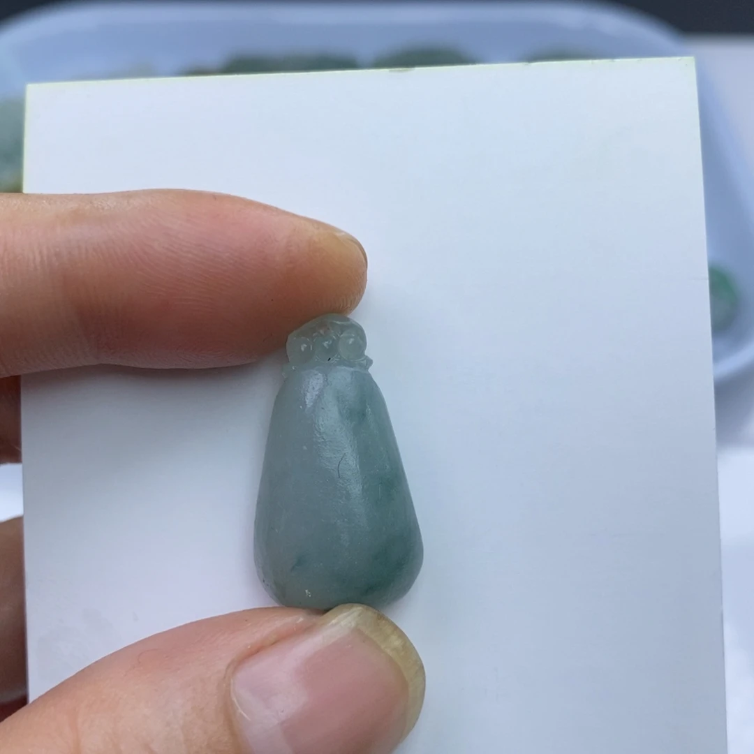 定制翡翠未镶嵌福瓜