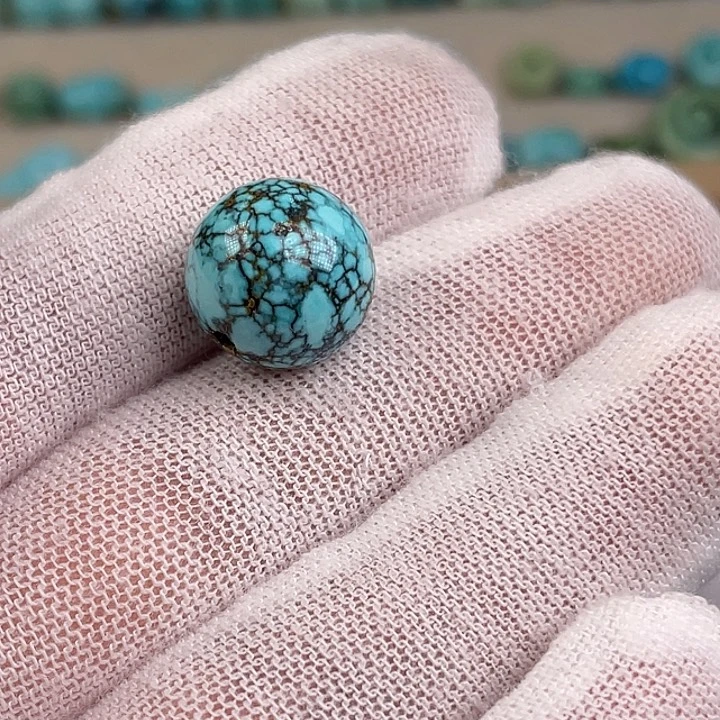 阝***ò绿松石未镶嵌珠宝奇石