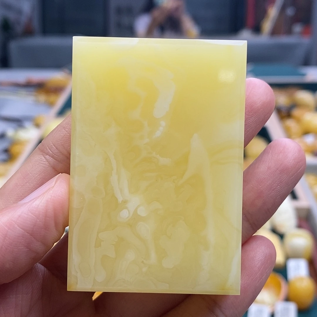 琥珀未镶嵌珠宝奇石40.07白花蜡子冈牌