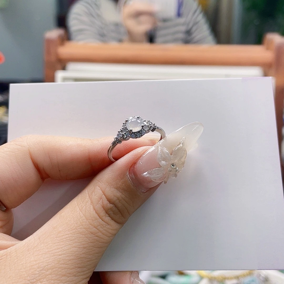 翡翠未镶嵌颈饰天然翡翠Ａ货