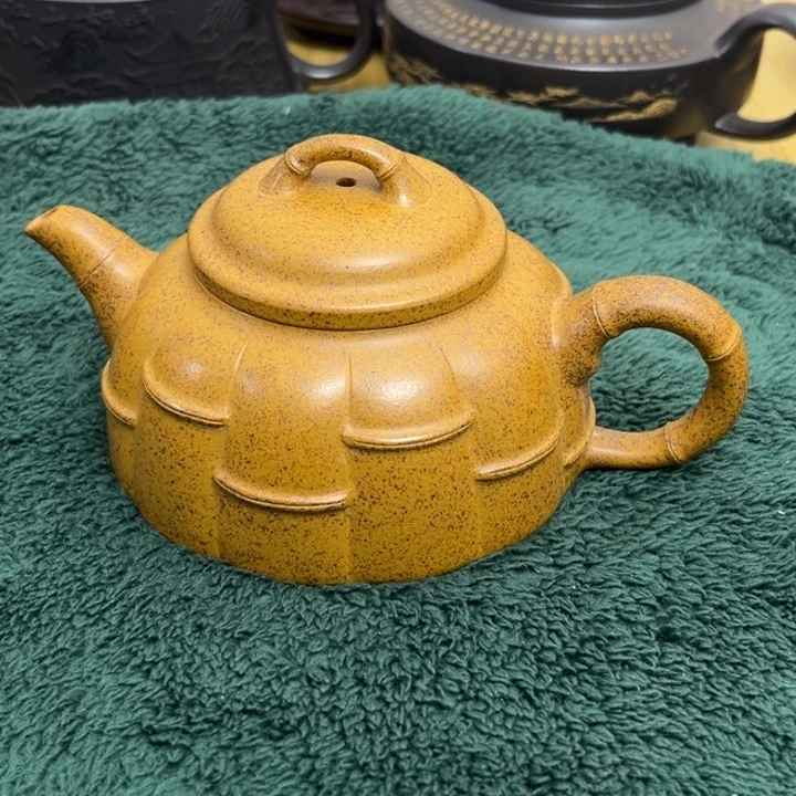 紫砂茶壶完美无暇