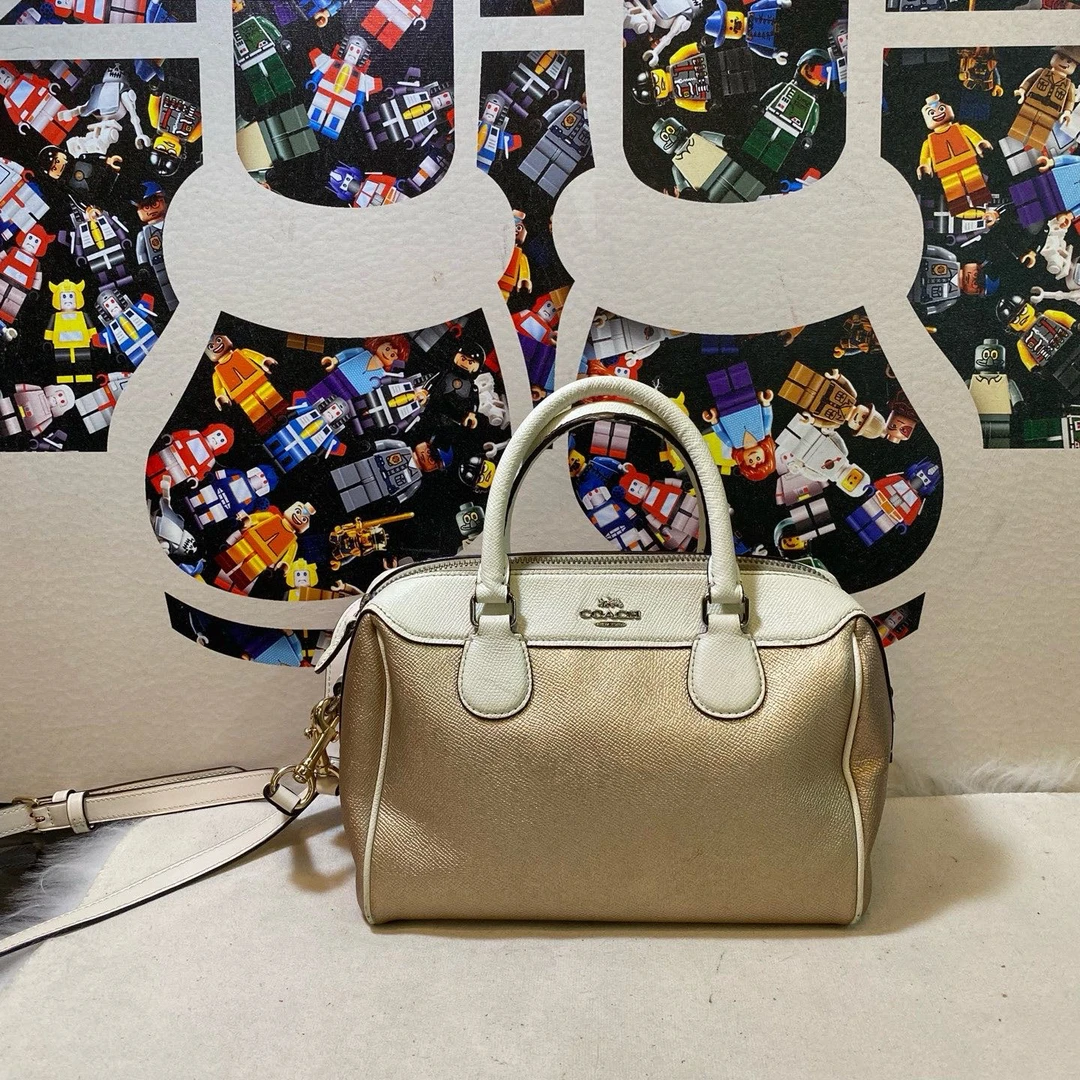 90新 COACH/蔻驰 20800斜挎包