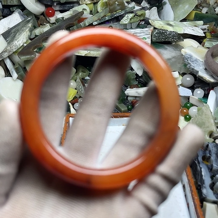 未镶嵌透闪石质玉珠宝奇石64