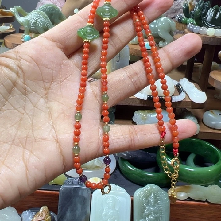 颈饰未镶嵌和田玉