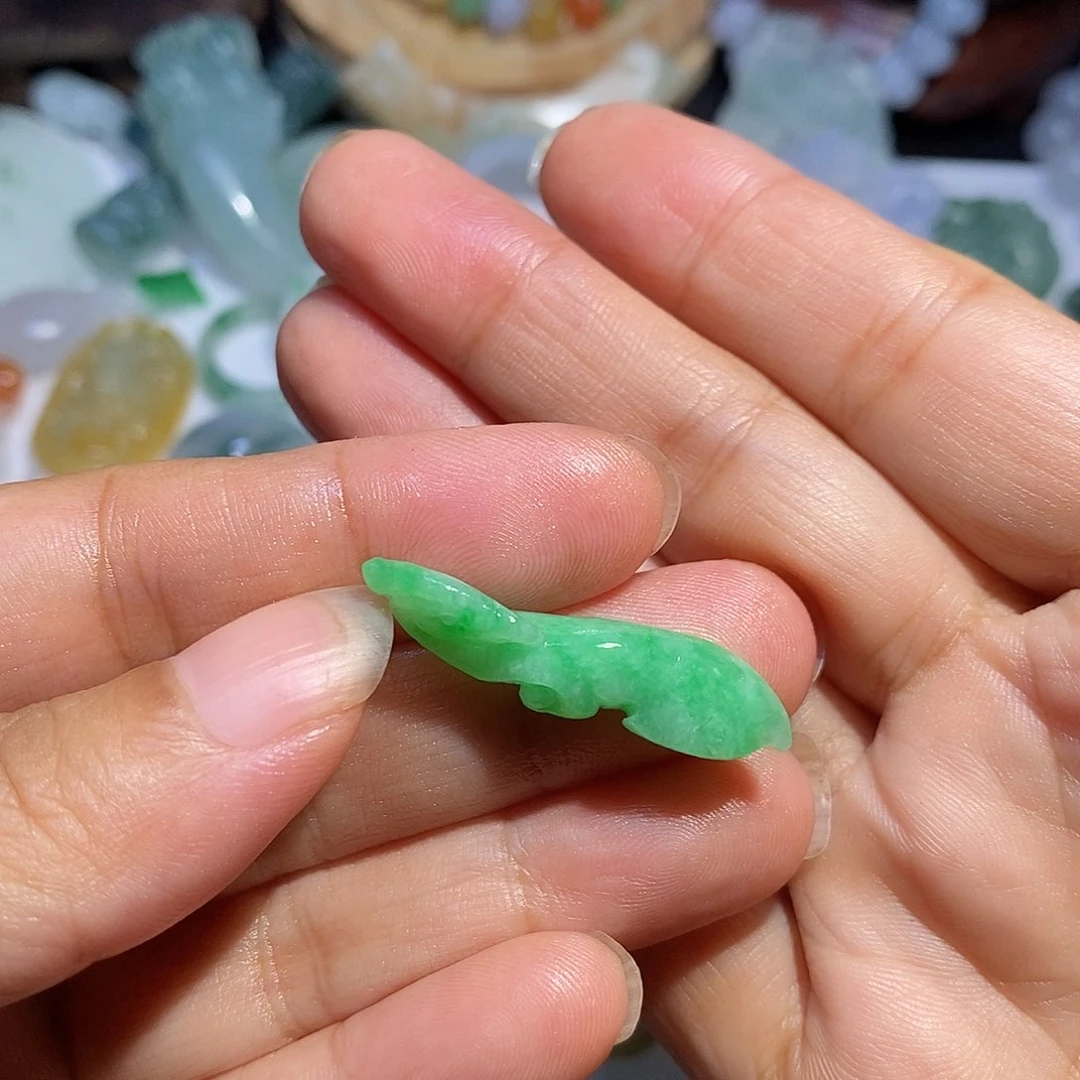 定制翡翠未镶嵌凤头