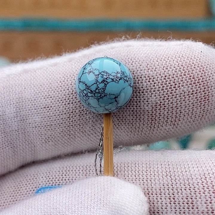 绿松石未镶嵌珠宝奇石10.5