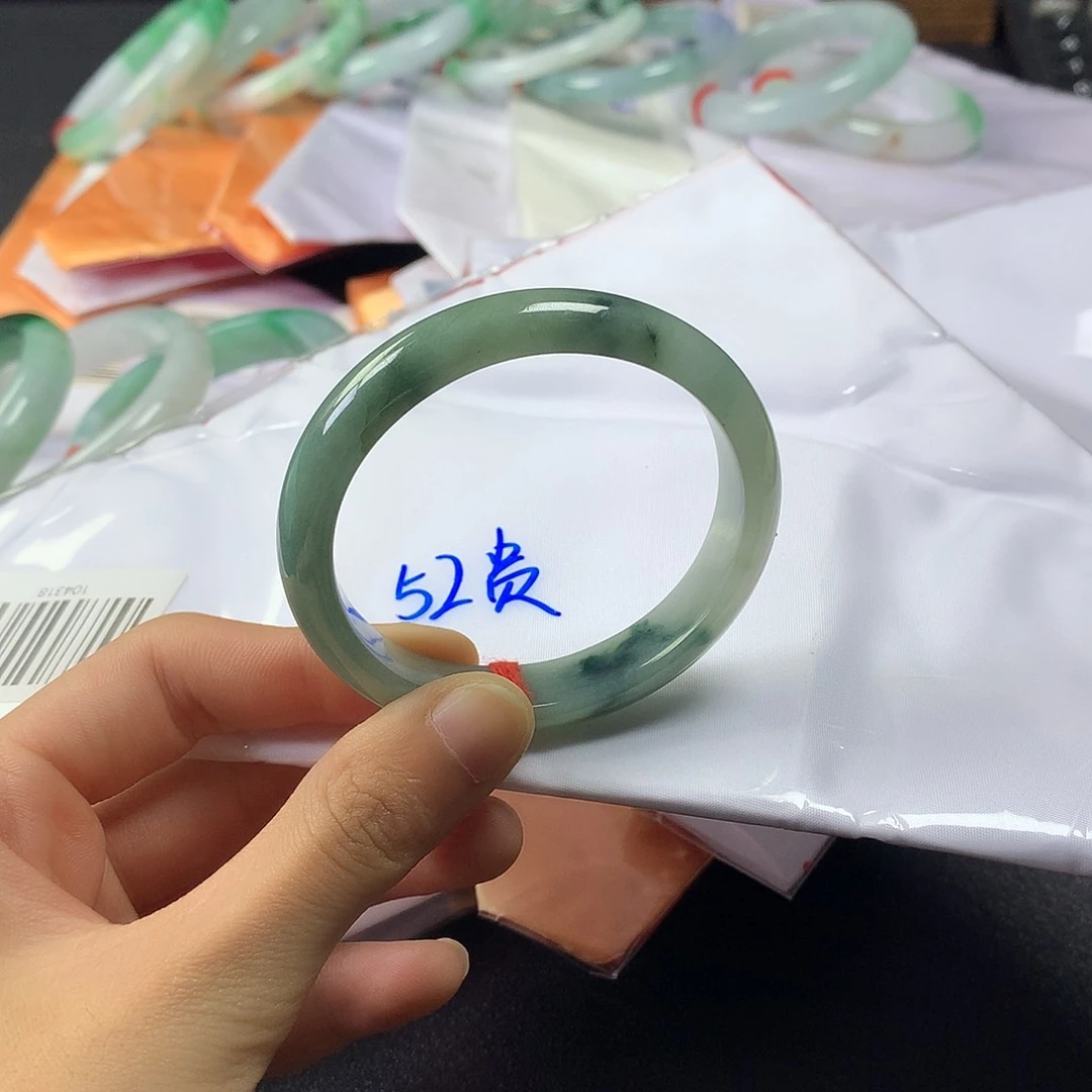 未镶嵌手镯翡翠福利