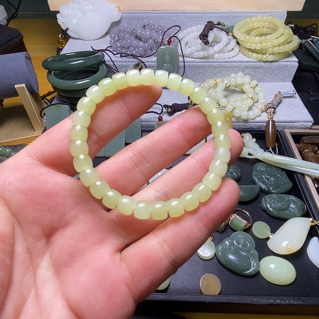 和田玉（糖玉）未镶嵌手链