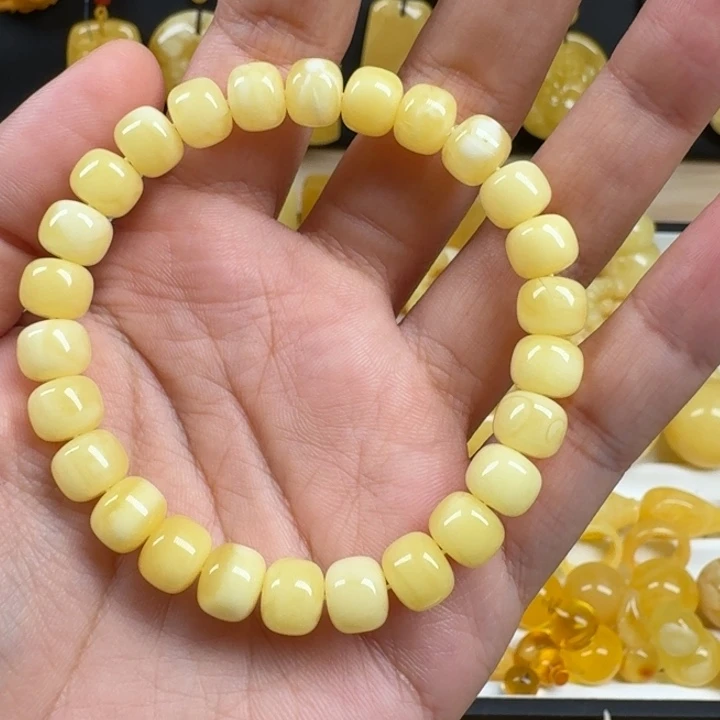 蜜蜡未镶嵌珠宝奇石