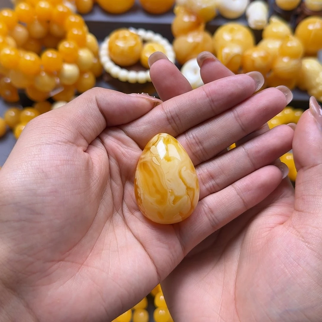 未镶嵌蜜蜡珠宝奇石