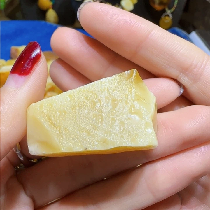 定制琥珀未镶嵌蜜蜡
