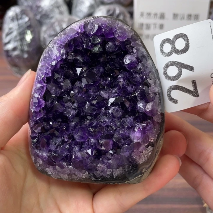 紫晶珠宝半成品未镶嵌