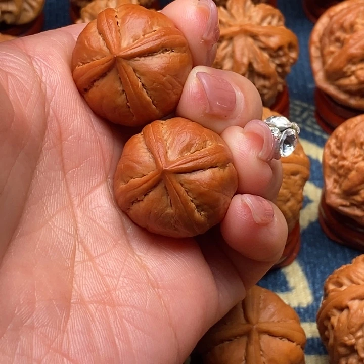 把件文玩核桃分**光精品四棱