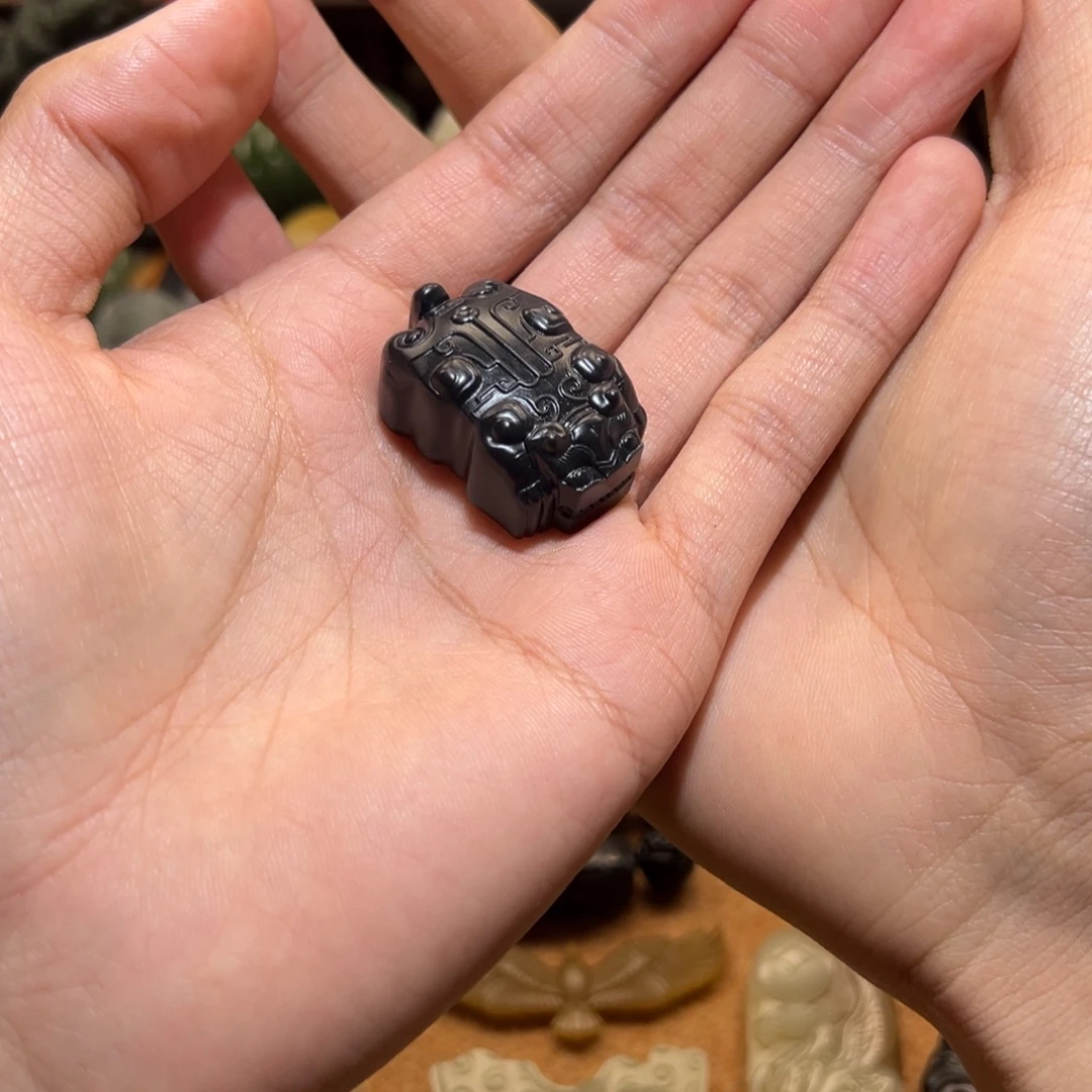 赛***生和田玉未镶嵌挂件