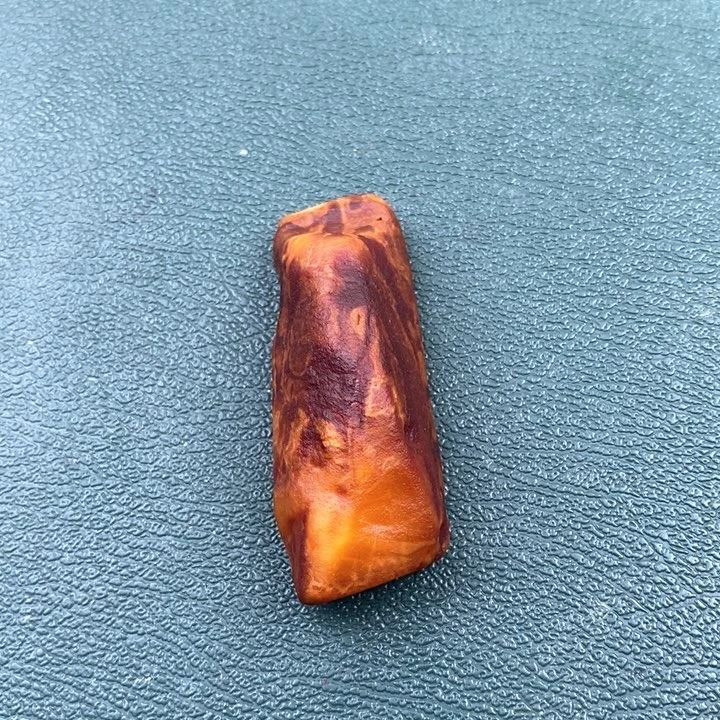 定制琥珀未镶嵌樱*蜜蜡裸石