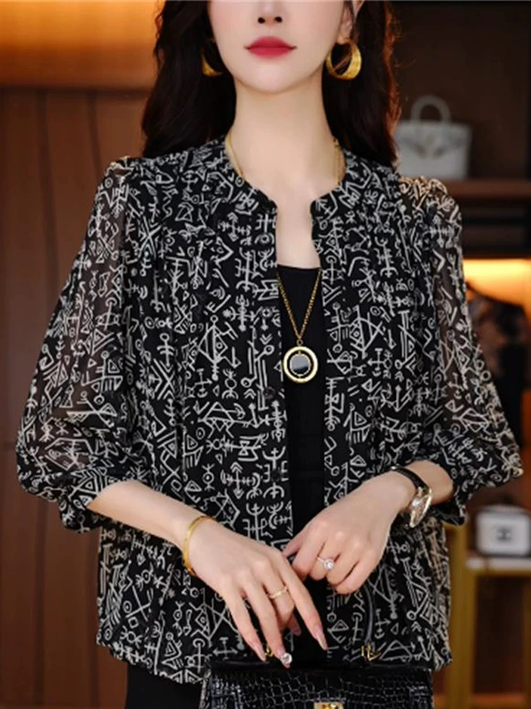 81214黑白象形字薄款开衫外套夏季气质碎花大码百搭宽松防晒衣