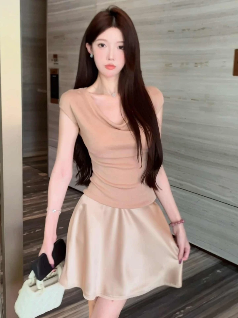 巨好看的夏装一整套女纯欲气质荡领短袖上衣高腰短裙子半身裙套装