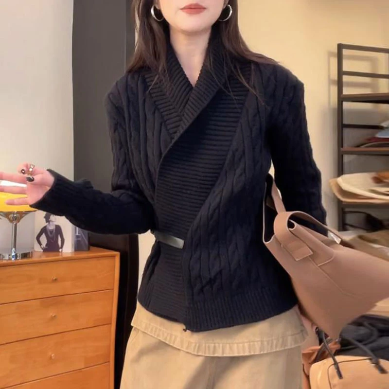 时尚轻奢高级感针织衫女士2025秋冬新款气质爆款毛衣百搭显瘦女装