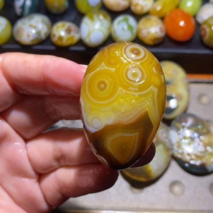 未镶嵌玛瑙/玉髓珠宝半成品148