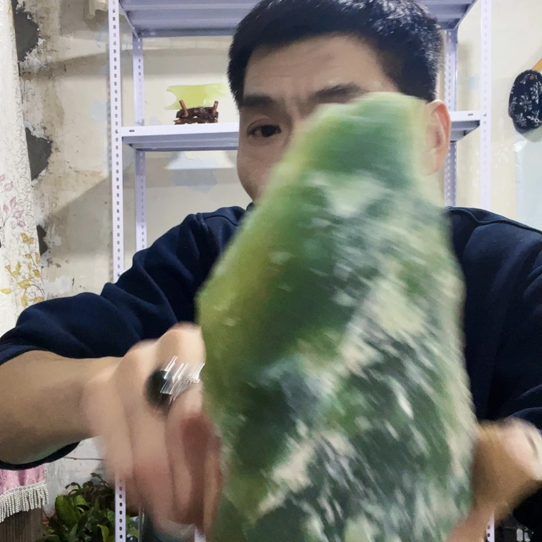 体***生蛇纹石玉合金岫玉