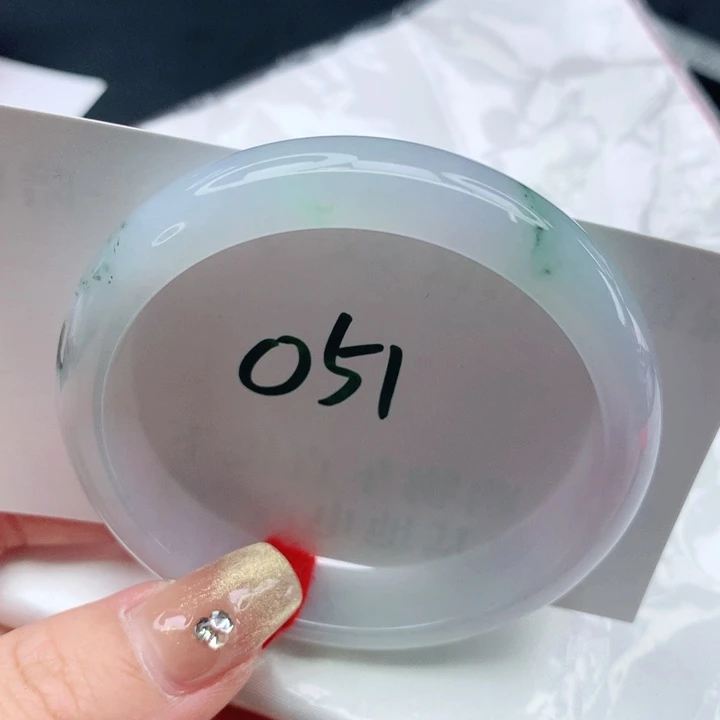 翡翠手镯未镶嵌缅甸天然A货翡翠