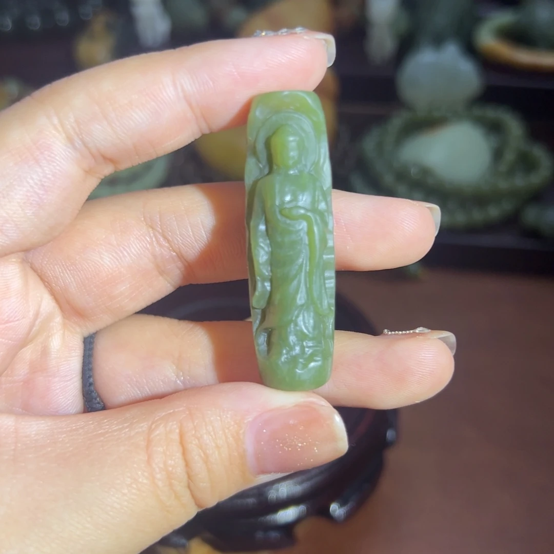 和田玉未镶嵌珠宝奇石