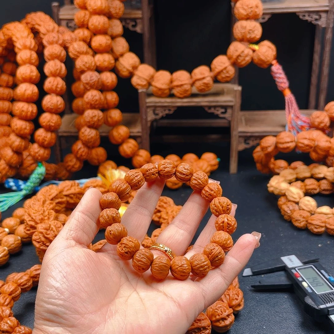 文玩核桃吊坠@***n核桃手串