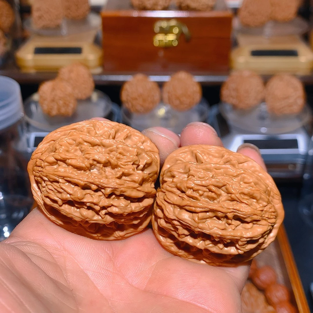 41尺吕梁汉高虎文玩核桃