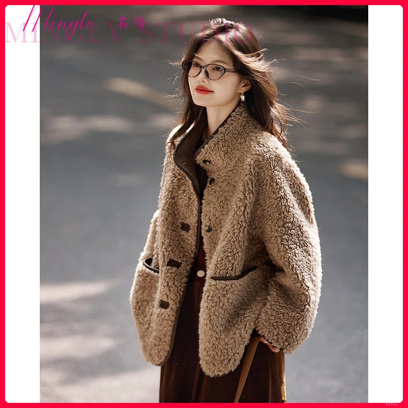 名缕品牌2026新款冬季美式复古优雅贵气短外套女软糯休闲短外套