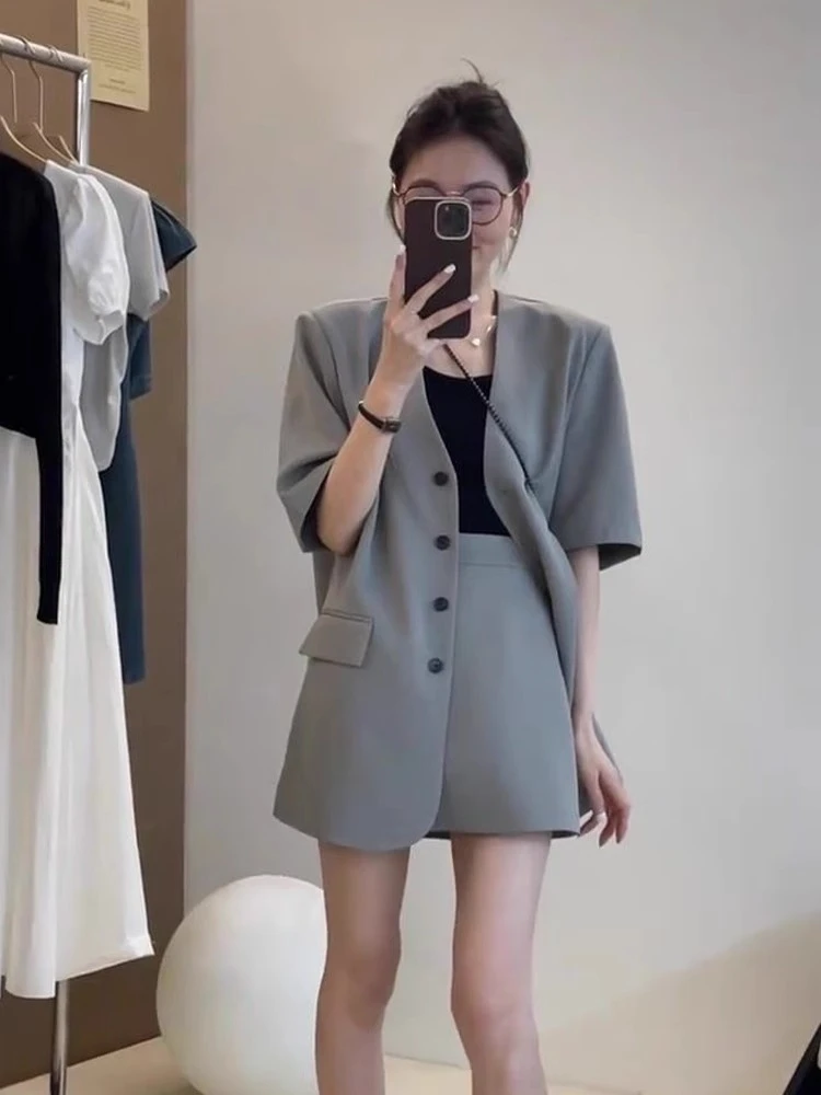 西装套装裙女2025年新款休闲时尚气质V领通勤西服外套A字裙两件套