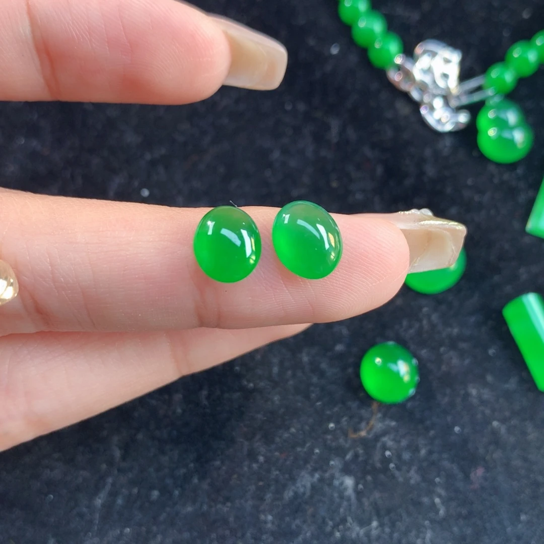 翡翠裸石7.8/6.67/3.0翡翠