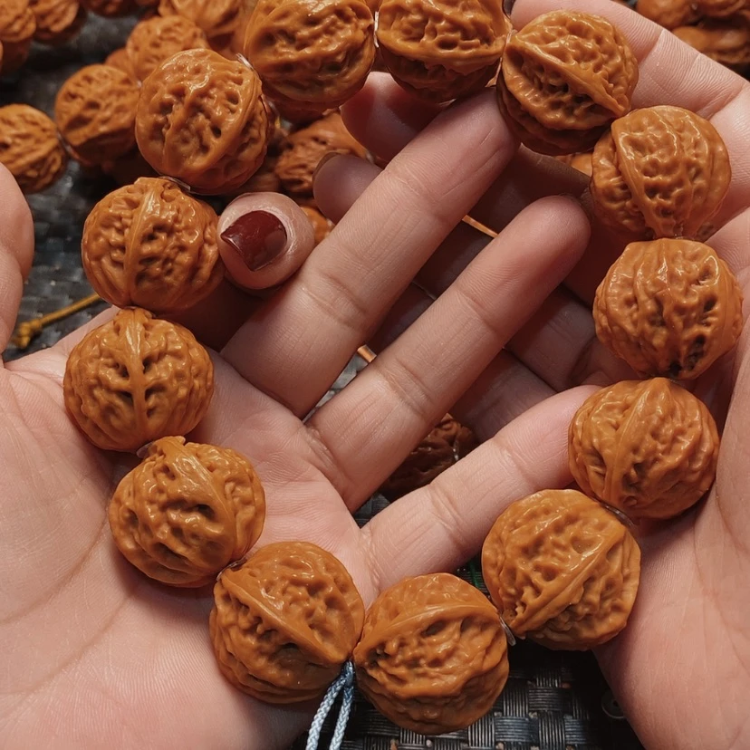 【闪购商品】文玩核桃吊坠粗筋八棱