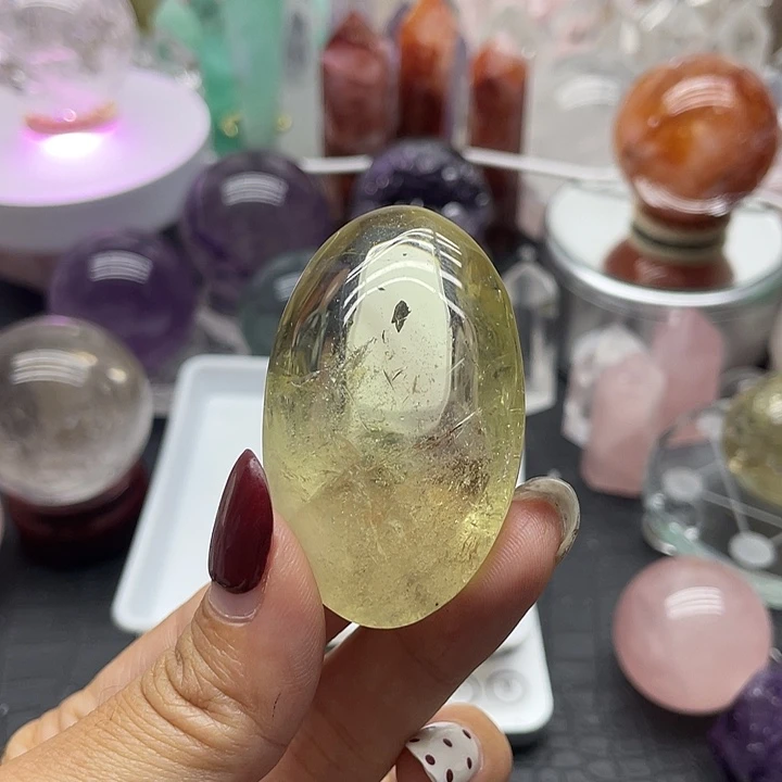 唯***恋未镶嵌珠宝半成品水晶44黄水晶把玩