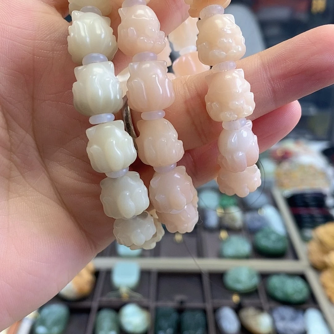 菩提根/象牙果吊坠九尾