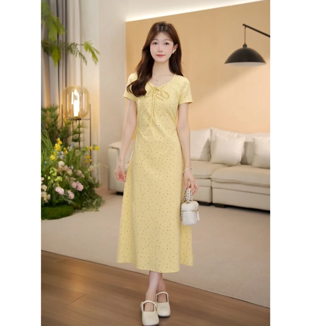（周周小个子）夏季新款显瘦复古小众优雅温柔设计感连衣裙-2296