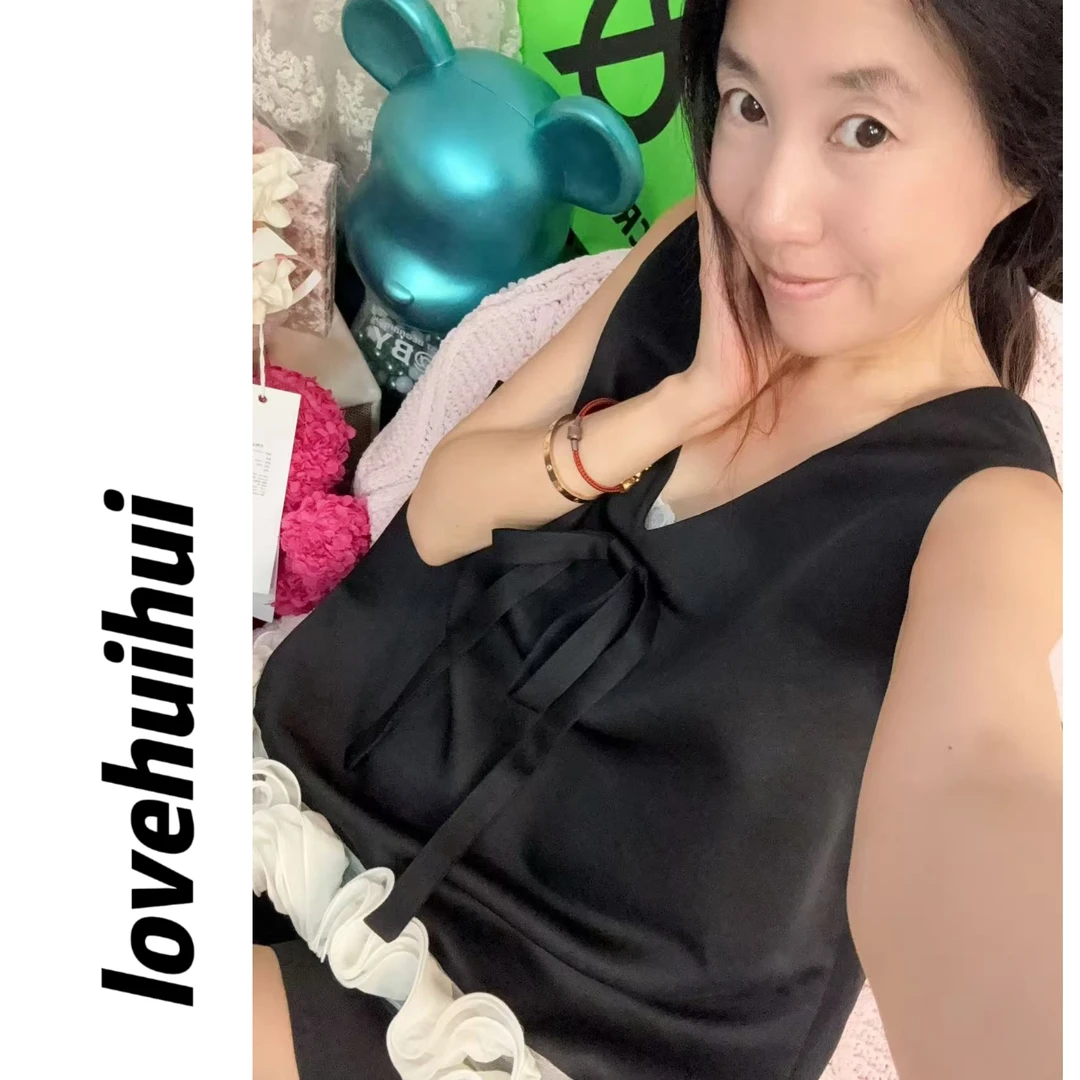 lovehuihui《港岛暮色》气质百搭两件套