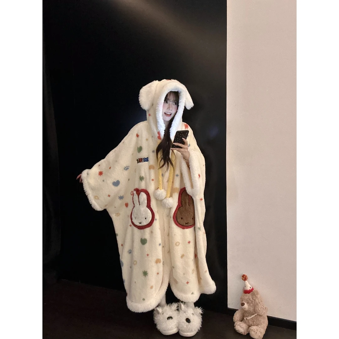 可爱米菲兔耳朵连帽珊瑚绒睡袍女秋冬新款加厚保暖斗篷睡裙家居服