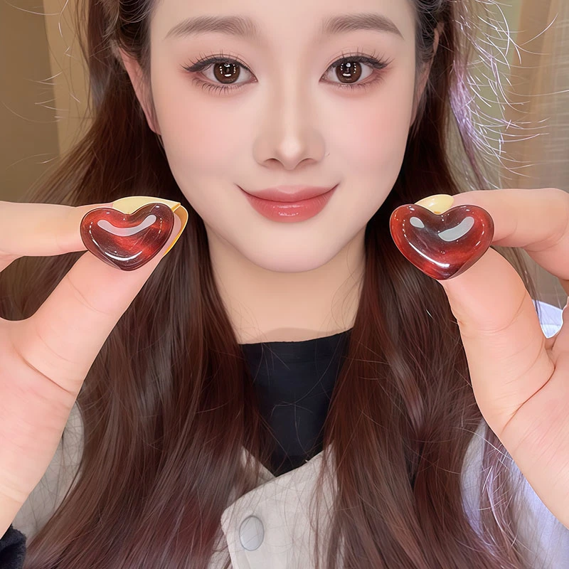 铜合金玻璃耳饰 暗红色猫眼石爱心耳钉女气质复古高级感耳环耳饰