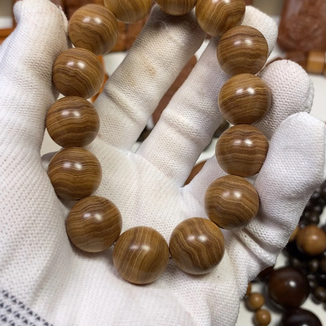 农***走檀香木老山檀香1.6沉水供奉料奶香