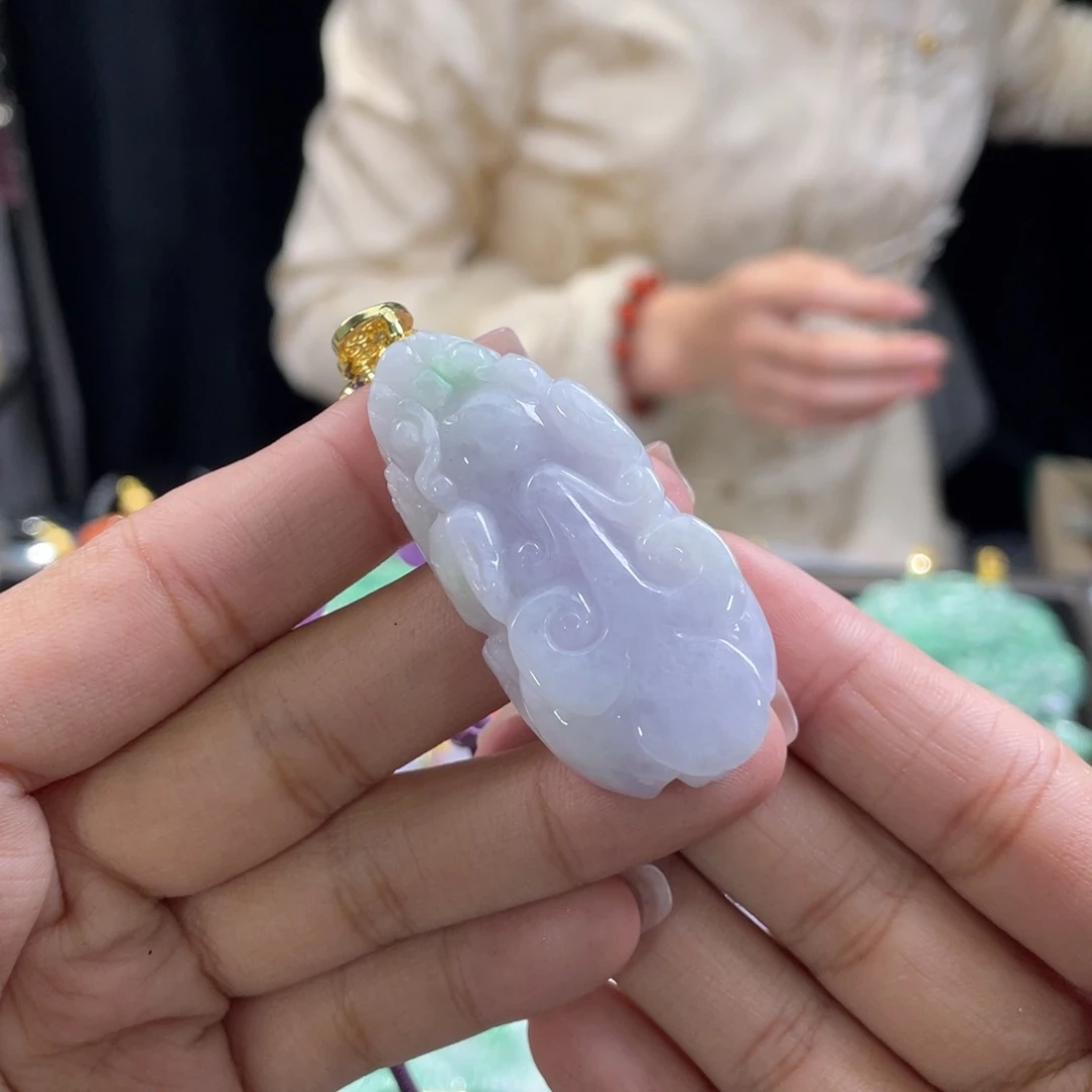 翡翠颈饰未镶嵌代编织