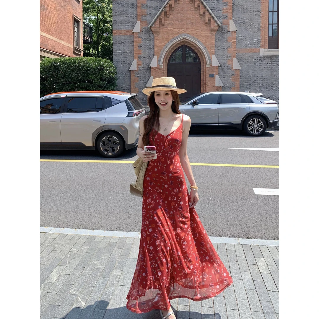 【曼塔情书】复古气质碎花连衣裙女夏季显瘦吊带长裙C 8783#