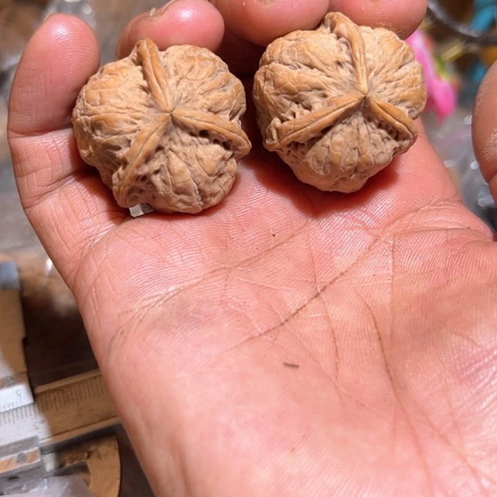 文玩核桃吊坠滇西67