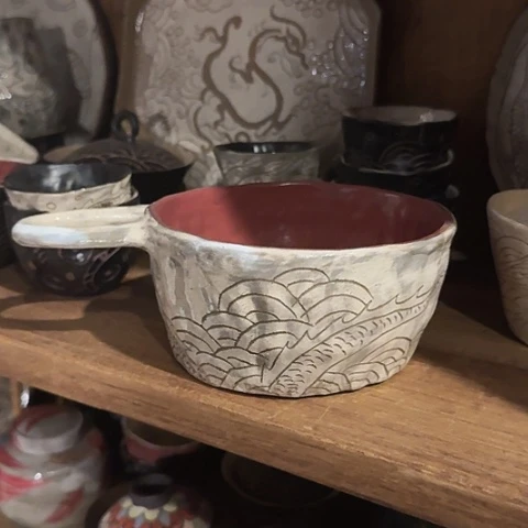 手工制作各种精美陶瓷