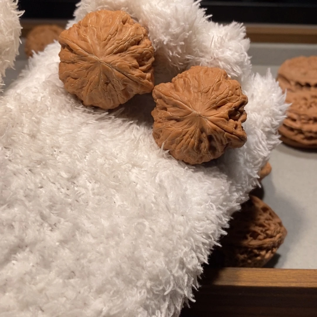 核桃把件39全品铁锤