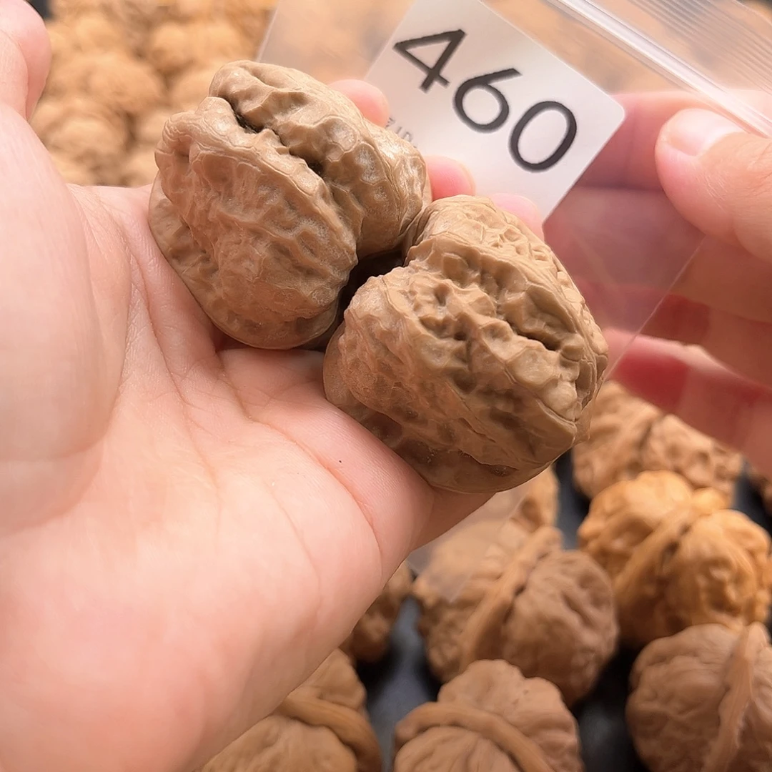 吴***虑把件桃核蛙蛙福利40