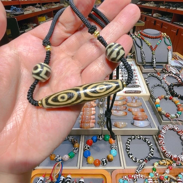 未镶嵌玛瑙/玉髓珠宝奇石