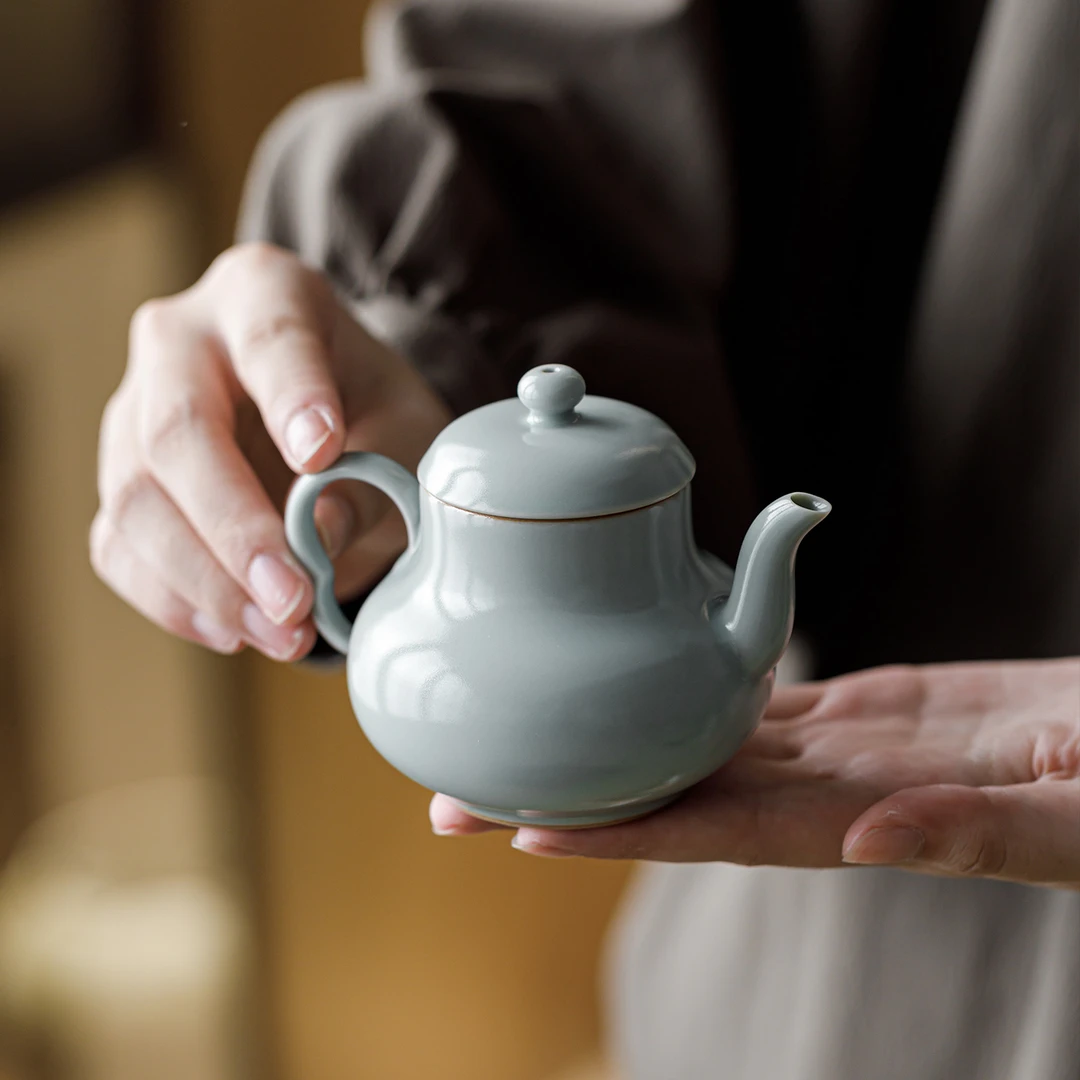 天青色汝窑茶壶中式家用逸翁壶带球孔过滤陶瓷泡茶壶冲茶器大容量